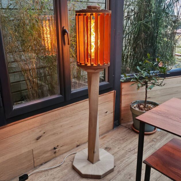 Luminaire liseuse, lampe d'ambiance création menuiserie sur-mesure