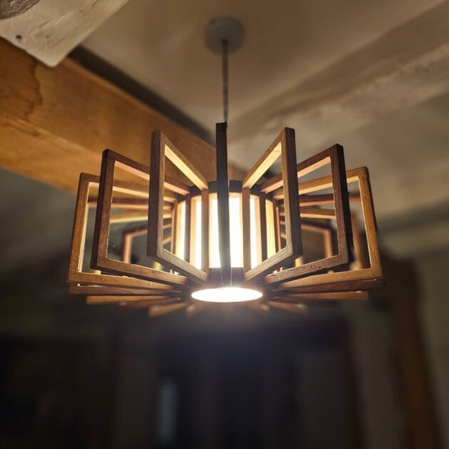 Créateur designer de luminaire à Nantes lustre CARROUSSEL