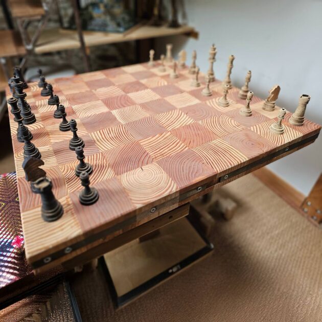 Création bois - Table jeu d'échec géant