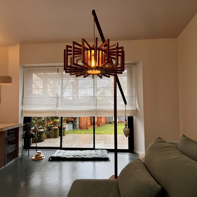 Menuiser créateur de luminaires atypique